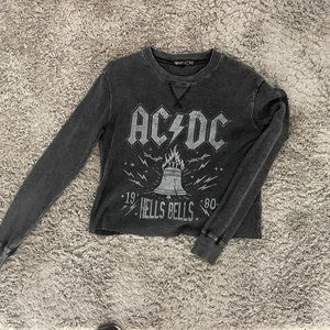 AC/DC long sleeve thermal top